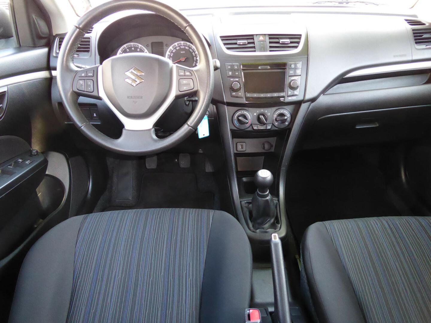 Suzuki-Swift-18